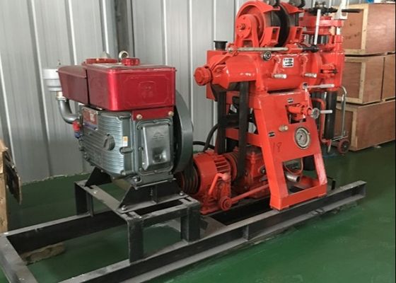 18 HP 디젤 엔진으로 구동되는 150m 용량의 코어 드릴 및 리그