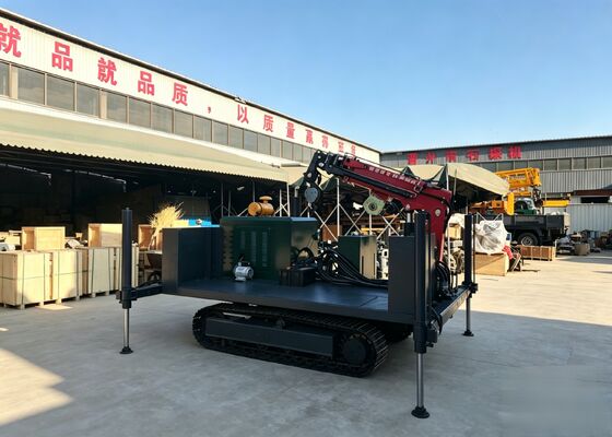오프로드 엔지니어링용 탑재된 망원경 크레인 (Telescopic Crane) 을 가진 다기능 철 크롤러 베이스