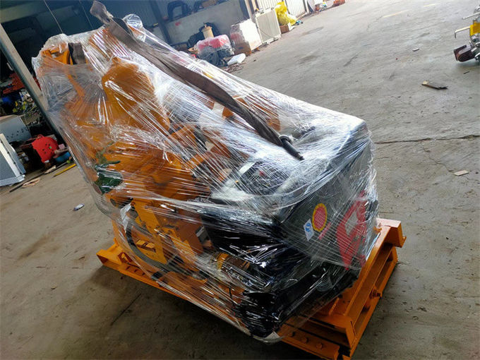 75-90° Angle Borehole Drilling Machine For Water Well And Core Sampling 0